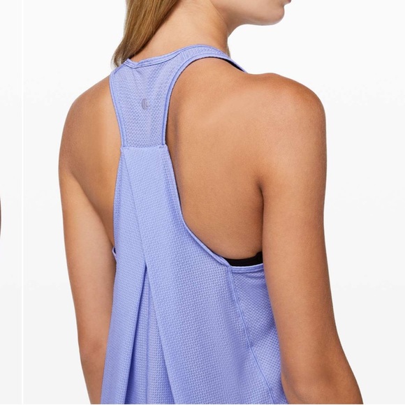 lululemon athletica Tops - Lululemon Essential Tank